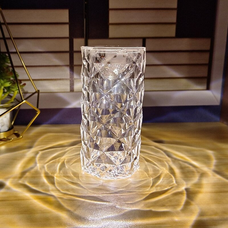 LED kristalna lampa